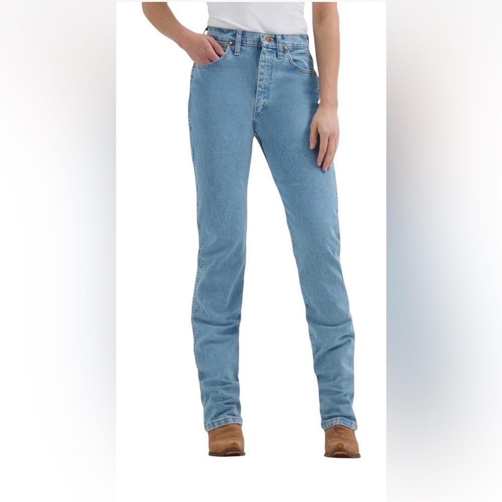 Wrangler Natural Rise Slim Fit Women’s Size 13x32